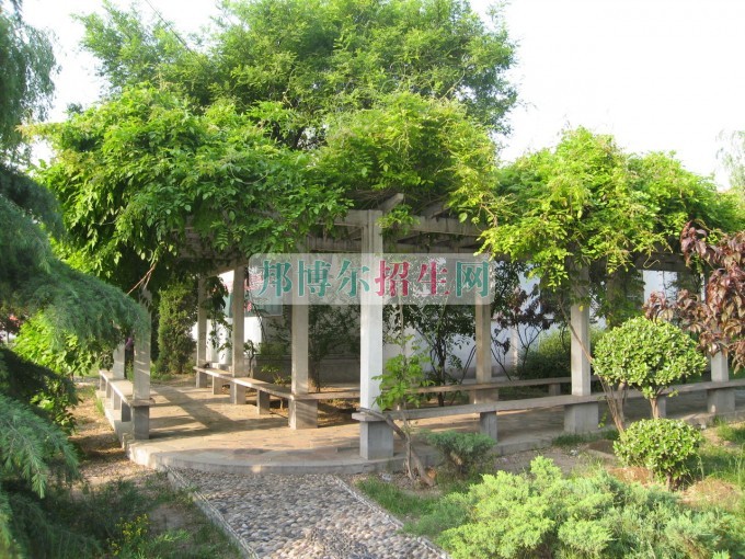北京培黎職業(yè)學(xué)院招生辦聯(lián)系電話(huà)