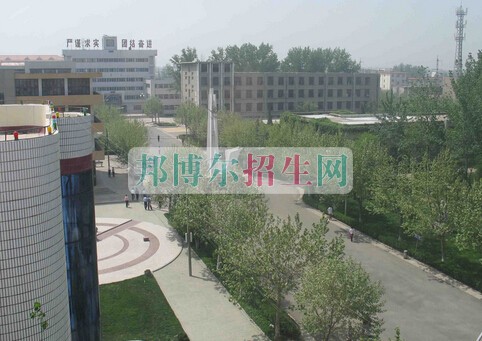菏澤醫(yī)學(xué)?？茖W(xué)校
