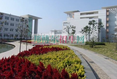 江西中醫(yī)藥高等?？茖W(xué)校