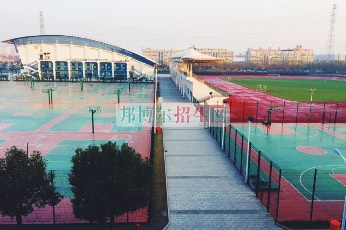江蘇商貿職業(yè)學院是幾專
