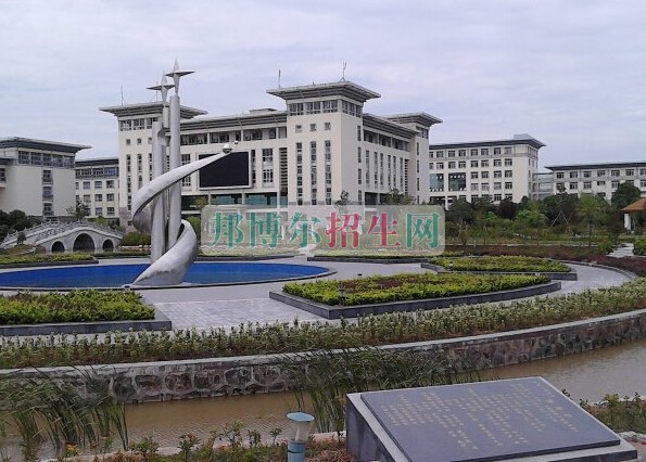 湖北中醫(yī)藥高等?？茖W(xué)校