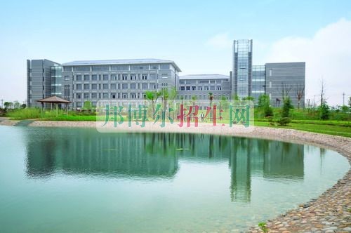 安徽農業(yè)大學經(jīng)濟技術學院網(wǎng)站網(wǎng)址