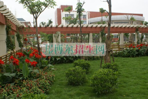 泉州醫(yī)學(xué)高等?？茖W(xué)校