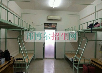 益陽醫(yī)學(xué)高等?？茖W(xué)校