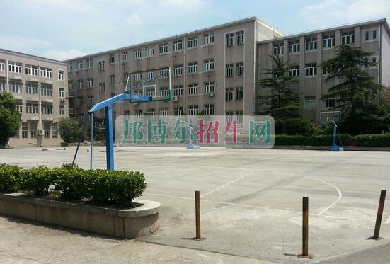 上海醫(yī)療器械高等?？茖W(xué)校