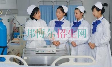 中?？谇会t(yī)學(xué)考大專
