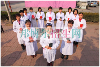 哪個(gè)高職院校的高級護(hù)理好