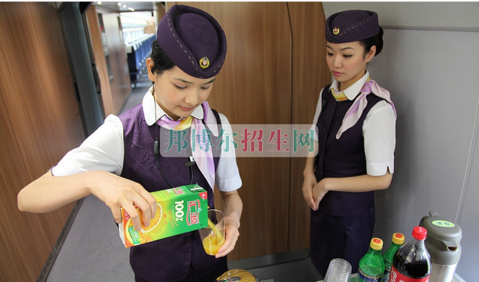 成都哪些大專學校有高鐵乘務(wù)