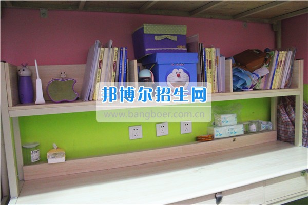 成都希望幼師學(xué)校是責(zé)任？更是一種愛！