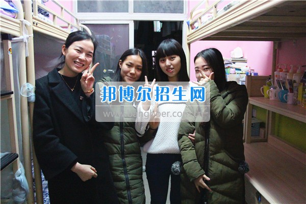 成都希望幼師學(xué)校是責(zé)任？更是一種愛！