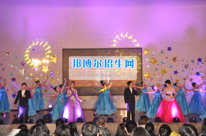 川南幼兒師范高等?？茖W校藝術系2014屆匯報演出