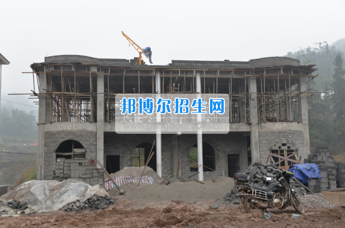 川南幼兒師范高等專科學(xué)校“走基層、送溫暖”活動(dòng)