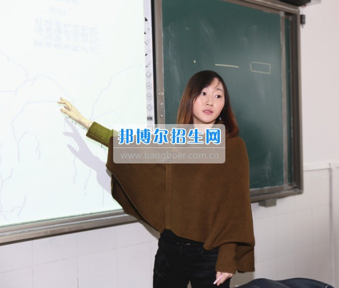 川北幼兒師范高等?？茖W(xué)校上好新學(xué)期第一課 嚴(yán)把課堂教學(xué)質(zhì)量關(guān)