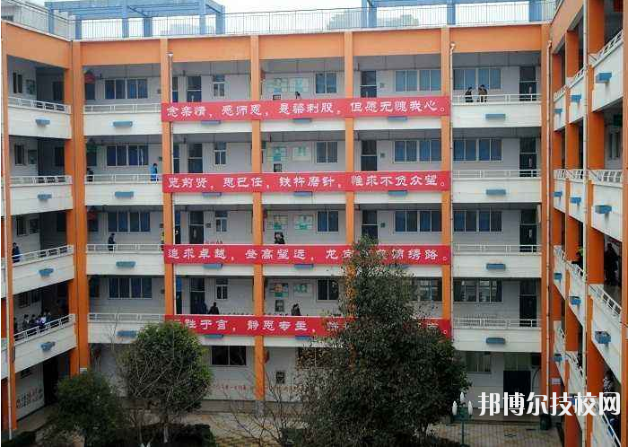 陜西科貿(mào)技工學(xué)校2020報名條件、招生要求、招生對象