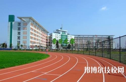 成都核瑞工程職業(yè)技術(shù)學校2020年報名條件、招生要求、招生對象