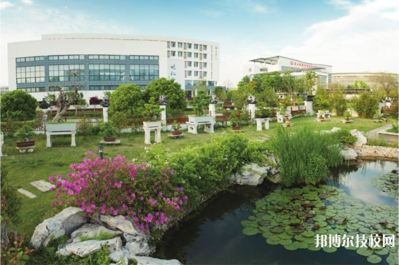 子洲職業(yè)技術(shù)教育中心2020年報(bào)名條件、招生要求、招生對(duì)象