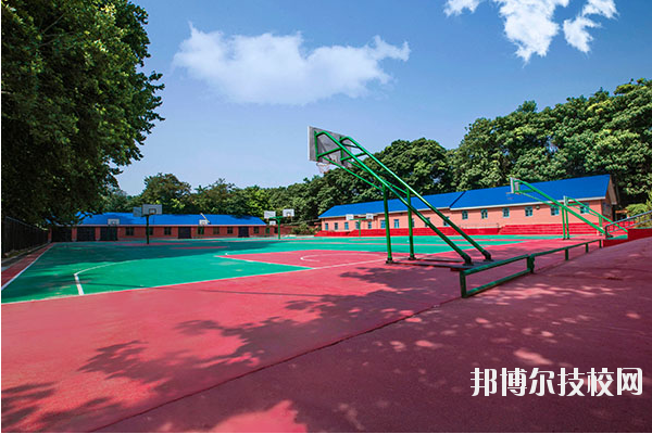 西安鐵道職業(yè)學(xué)校2020年報(bào)名條件、招生要求、招生對(duì)象