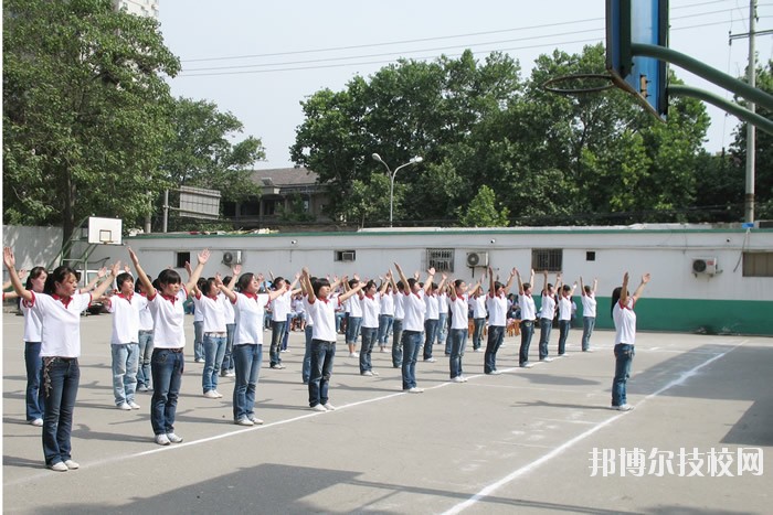西安利君醫(yī)藥技工學(xué)校2020年報名條件、招生要求、招生對象 