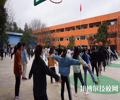 息烽中等職業(yè)學(xué)校怎么樣、好不好