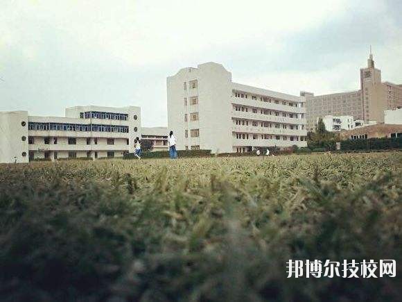 余姚市職業(yè)技術(shù)學(xué)校2020年學(xué)費(fèi)、收費(fèi)多少