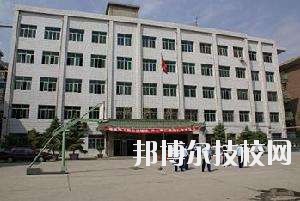 江西吉安衛(wèi)生學(xué)校2020年報(bào)名條件、招生要求、招生對(duì)象 
