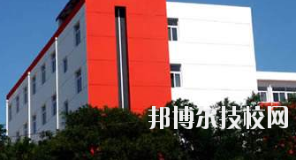 長(zhǎng)慶石油學(xué)校2020年報(bào)名條件、招生要求、招生對(duì)象