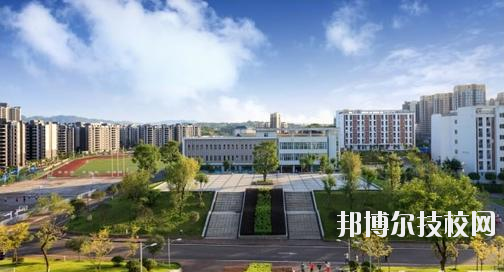 宜賓市翠屏區(qū)天成職業(yè)技術(shù)學(xué)校2020年報(bào)名條件、招生要求、招生對(duì)象