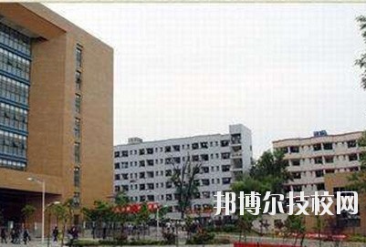 貴陽交通學(xué)校2020年報(bào)名條件、招生要求、招生對(duì)象