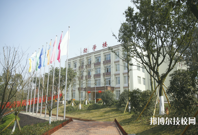 重慶立信職業(yè)教育中心2020年報(bào)名條件、招生要求、招生對(duì)象