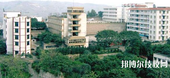 重慶綦江職業(yè)教育中心學校怎么樣、好不好
