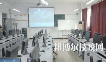 瓜州冶金中等專業(yè)學(xué)校2020年報名條件、招生要求、招生對象