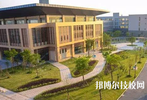 浙江科技工程學校怎么樣，好不好