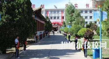 定西臨洮農(nóng)業(yè)學(xué)校2020年學(xué)費(fèi)、收費(fèi)多少