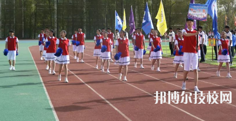 肅南縣職教中心2020年學(xué)費(fèi)、收費(fèi)多少