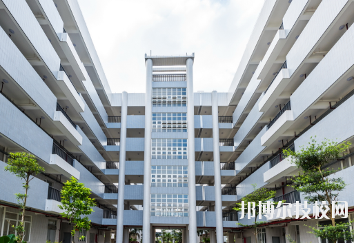 廣州財(cái)經(jīng)職業(yè)學(xué)校2020年報(bào)名條件、招生要求、招生對象