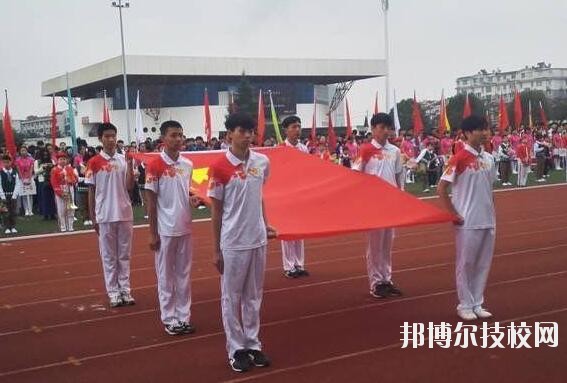 蘭溪職業(yè)中等專業(yè)學(xué)校2020年報名條件、招生要求、招生對象