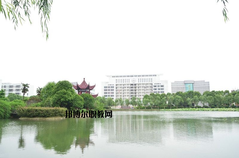 仙桃理工中等專業(yè)學校怎么樣、好不好