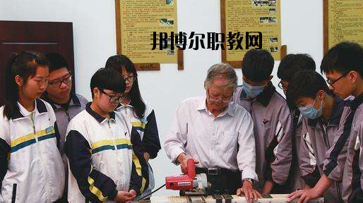 瑞安職業(yè)中等專業(yè)學(xué)校2020年報(bào)名條件、招生要求、招生對(duì)象