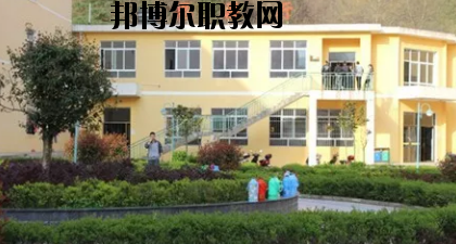 康縣職業(yè)技術(shù)學(xué)校2020年報(bào)名條件、招生要求、招生對象