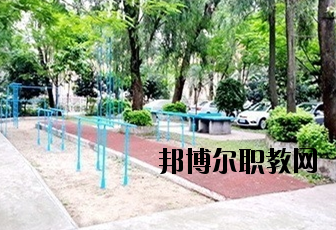 廣州造船廠技工學(xué)校2020年報名條件、招生要求、招生對象