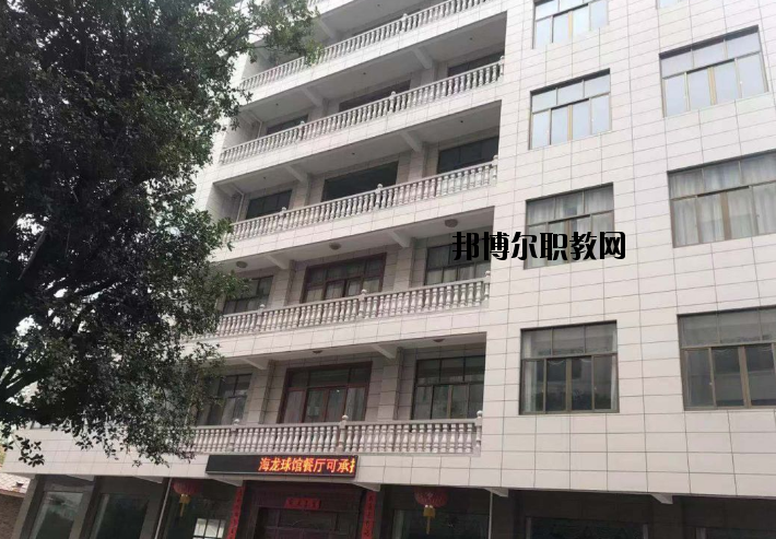  廣豐區(qū)信息技術(shù)學(xué)校2020年報(bào)名條件、招生要求、招生對(duì)象