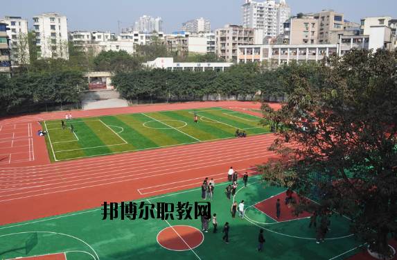 重慶合川職業(yè)教育中心2020年報(bào)名條件、招生要求、招生對(duì)象