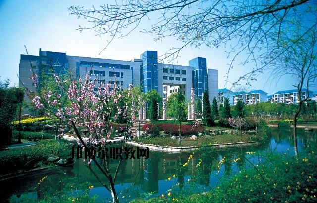 通山職教中心2020年報(bào)名條件、招生要求、招生對(duì)象