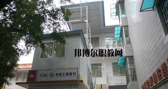 廣西商貿(mào)高級技工學(xué)校怎么樣、好不好