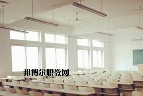 鄭州時(shí)代科技中等專業(yè)學(xué)校2021年報(bào)名條件、招生對(duì)象