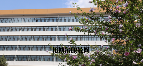 甘肅工業(yè)技師學(xué)院怎么樣、好不好