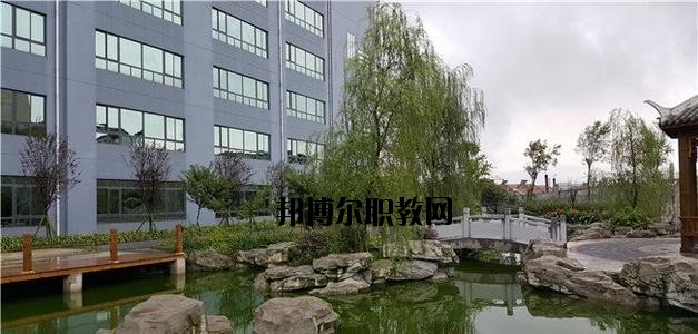 息烽縣職業(yè)技術(shù)學(xué)校2020年報(bào)名條件、招生要求