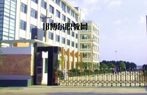 浙江吉利汽車工業(yè)學校怎么樣，好不好