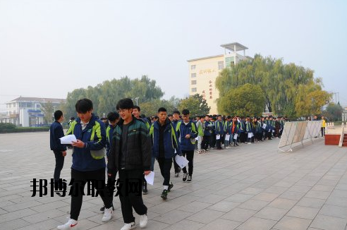 江蘇潤州中等專業(yè)學校2020年報名條件、招生要求、招生對象