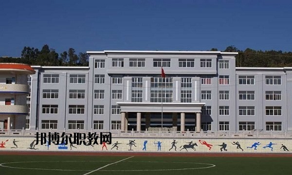石屏縣職業(yè)高級中學2020年報名條件、招生要求、招生對象